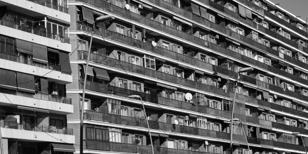 Derecho Inmobiliario / Abogados Inmobiliarios Reus · Conflictos con Relaciones de Vecindad