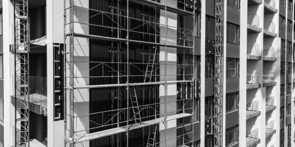 Derecho Inmobiliario / Abogados Inmobiliarios Reus · Reclamaciones Comunidades Vecinos / Propietarios por Defectos / Vicios Construcción